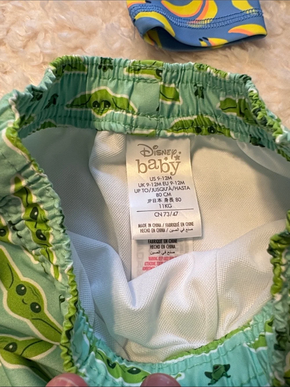 Swim Set Grogu Trunks 9-12M & 12-18M Banana Gap Long Sleeve Rash Guard